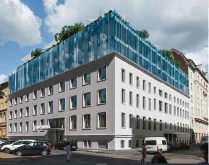 Up Hotel Budapest - image 1