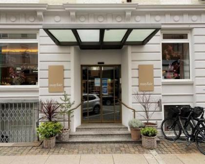 Hotel Mayfair - image 1