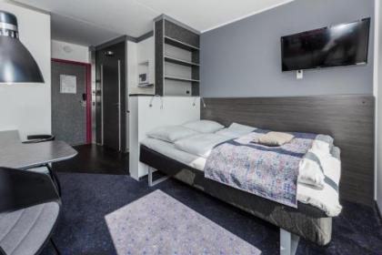 Cabinn Apartments - image 9