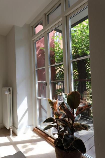 Dinesen Collection Luxury Condos by Kings Square 3 - image 4