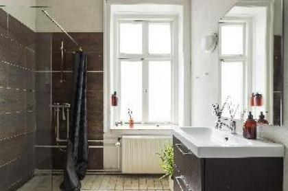 NEW 102M apt. Heart of copenhagen Shopping street