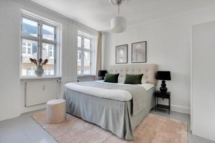 Sanders City - Nimble One-Bedroom Apartment In the Lovely Capital - image 11