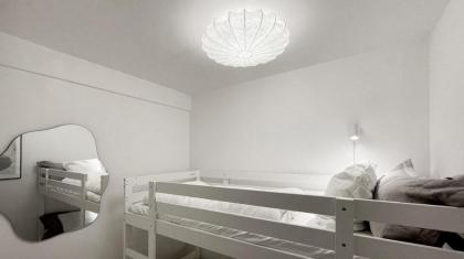 Family-Friendly 3BR Retreat - image 28