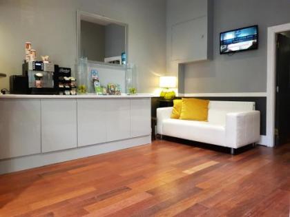 The Camden Street Hotel - image 8