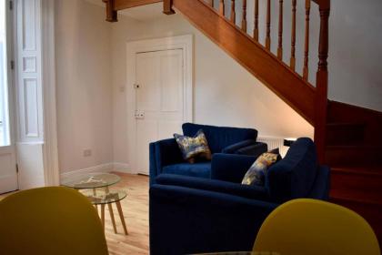 Modern 1 bedroom Apartment Close to the Centre - image 21