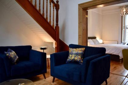 Modern 1 bedroom Apartment Close to the Centre - image 26
