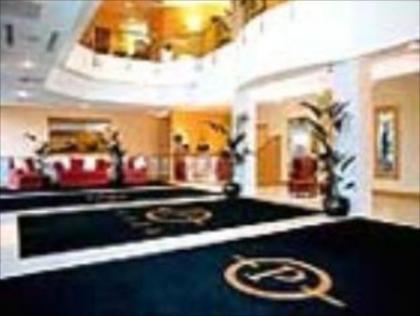 Plaza Hotel Tallaght