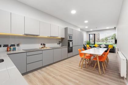 Highfield House Apartments 