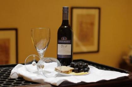 Thistle Hotel - image 15