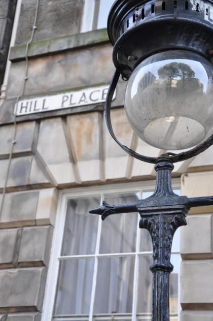 Ten Hill Place - image 9