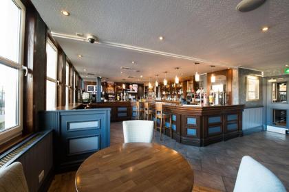 Leonardo Royal Hotel Edinburgh - Formerly Jurys Inn - image 10
