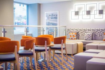 Holiday Inn Express Edinburgh - Royal Mile - image 20