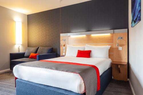 Holiday Inn Express Edinburgh - Royal Mile - image 4
