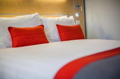 Holiday Inn Express Edinburgh - Royal Mile - image 5