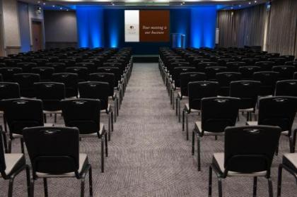 DoubleTree by Hilton Edinburgh Airport - image 13