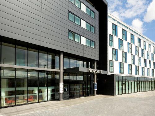 Novotel Edinburgh Park - main image