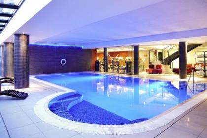 Novotel Edinburgh Park - image 4