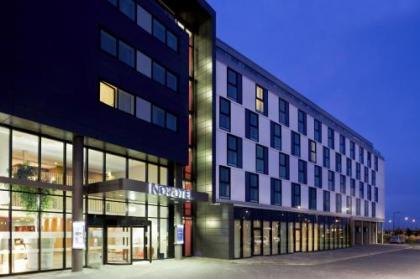 Novotel Edinburgh Park - image 7