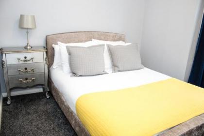 Edinburgh Playhouse Apartments - image 10