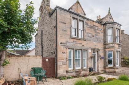 Aynetree Guest House - image 2