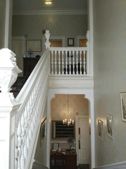 Ashgrove House - image 16