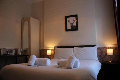 Ardmillan Hotel - image 1