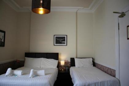 Ardmillan Hotel - image 14