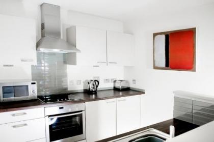 Princes Street Suites - image 14