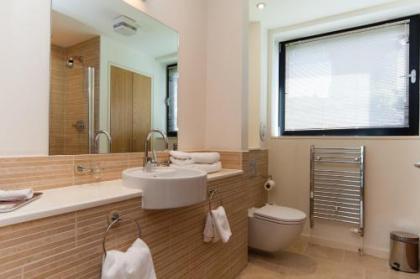 Princes Street Suites - image 18