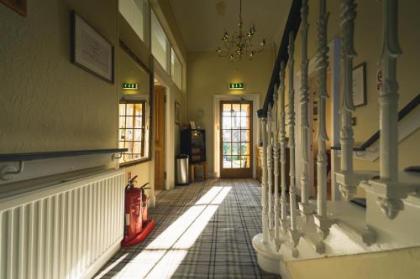 Duthus Lodge Guest House - image 10