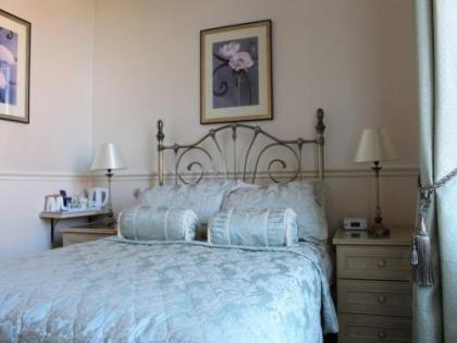 Highfield Guest House - image 20