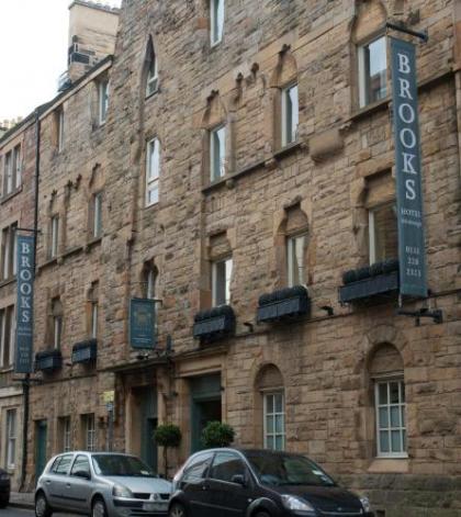 Brooks Hotel - image 19