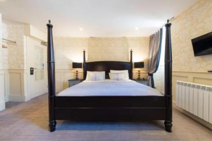 Brooks Hotel - image 7