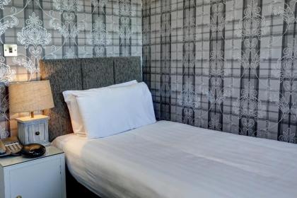 Braid Hills Hotel - image 17
