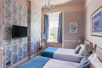 Braid Hills Hotel - image 2