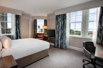 Hilton Edinburgh Carlton - image 10