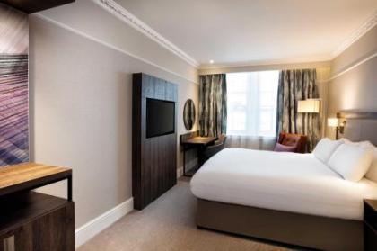 Hilton Edinburgh Carlton - image 3
