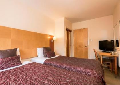 Holyrood Aparthotel - image 6