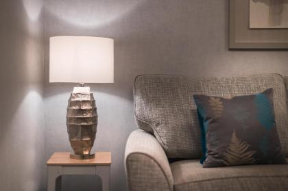 The Knight Residence - image 12
