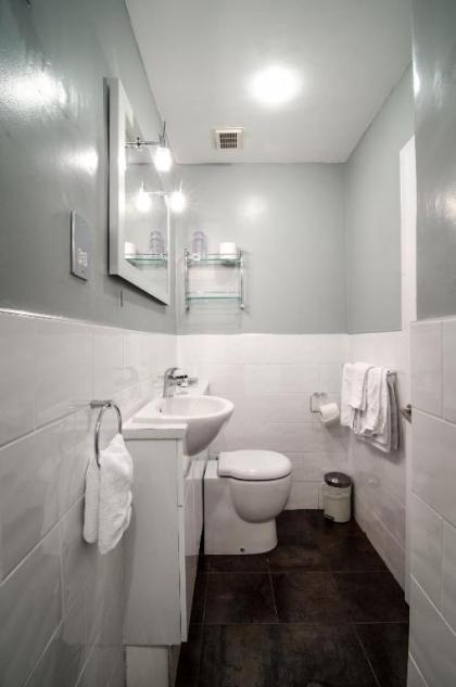 Kingsway Guest House - image 10