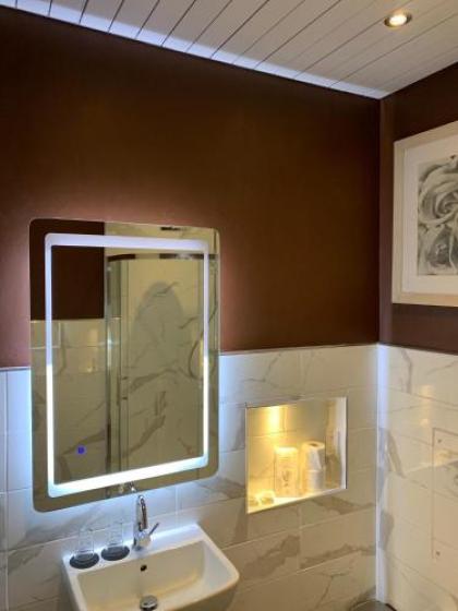 Southside Guest House - image 19