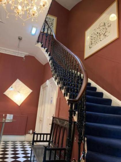 Southside Guest House - image 2