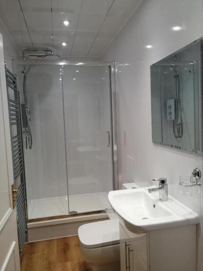 Cumberland Hotel - image 8