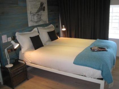 Stay Central Hotel - image 16