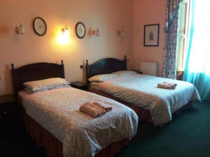 Bellevue Guest House - image 17