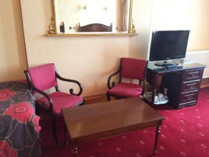 Bellevue Guest House - image 6