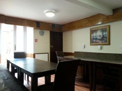 Adelphi Hotel - image 7