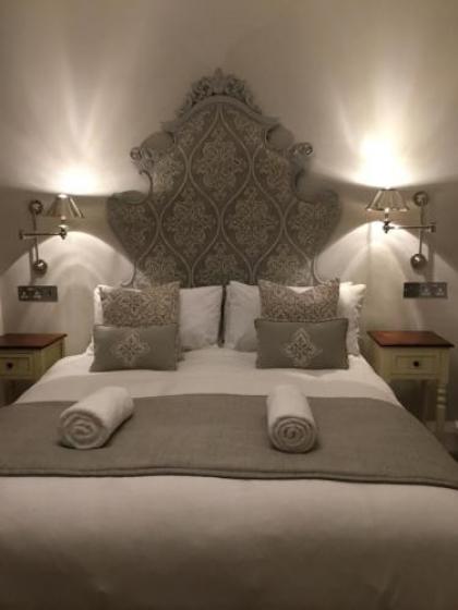 Martins Guest House - image 3