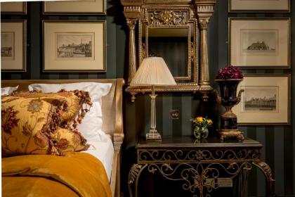 Prestonfield House - image 20