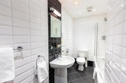 Cairn Hotel - image 17